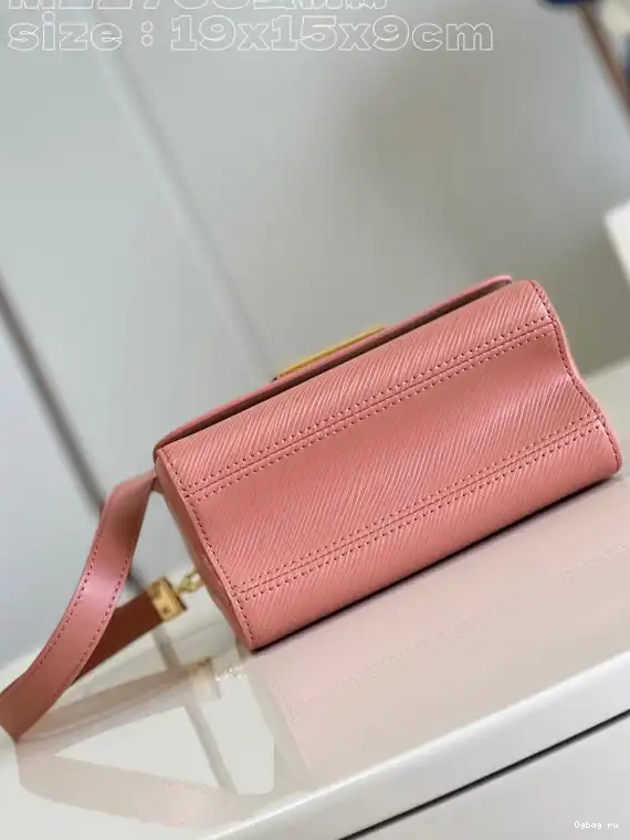 VUITTON TWIST LOUIS PM 0623